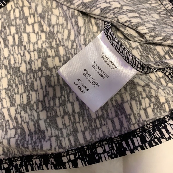 ELLEN TRACY Top - Picture 7 of 7